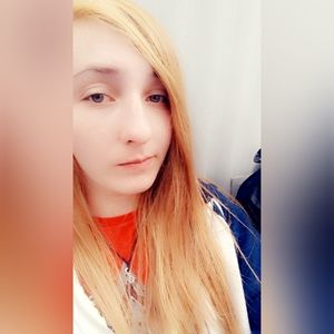 Meet your Posher, Kara